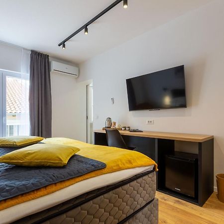 2M Exclusive Rooms Zadar Exteriör bild