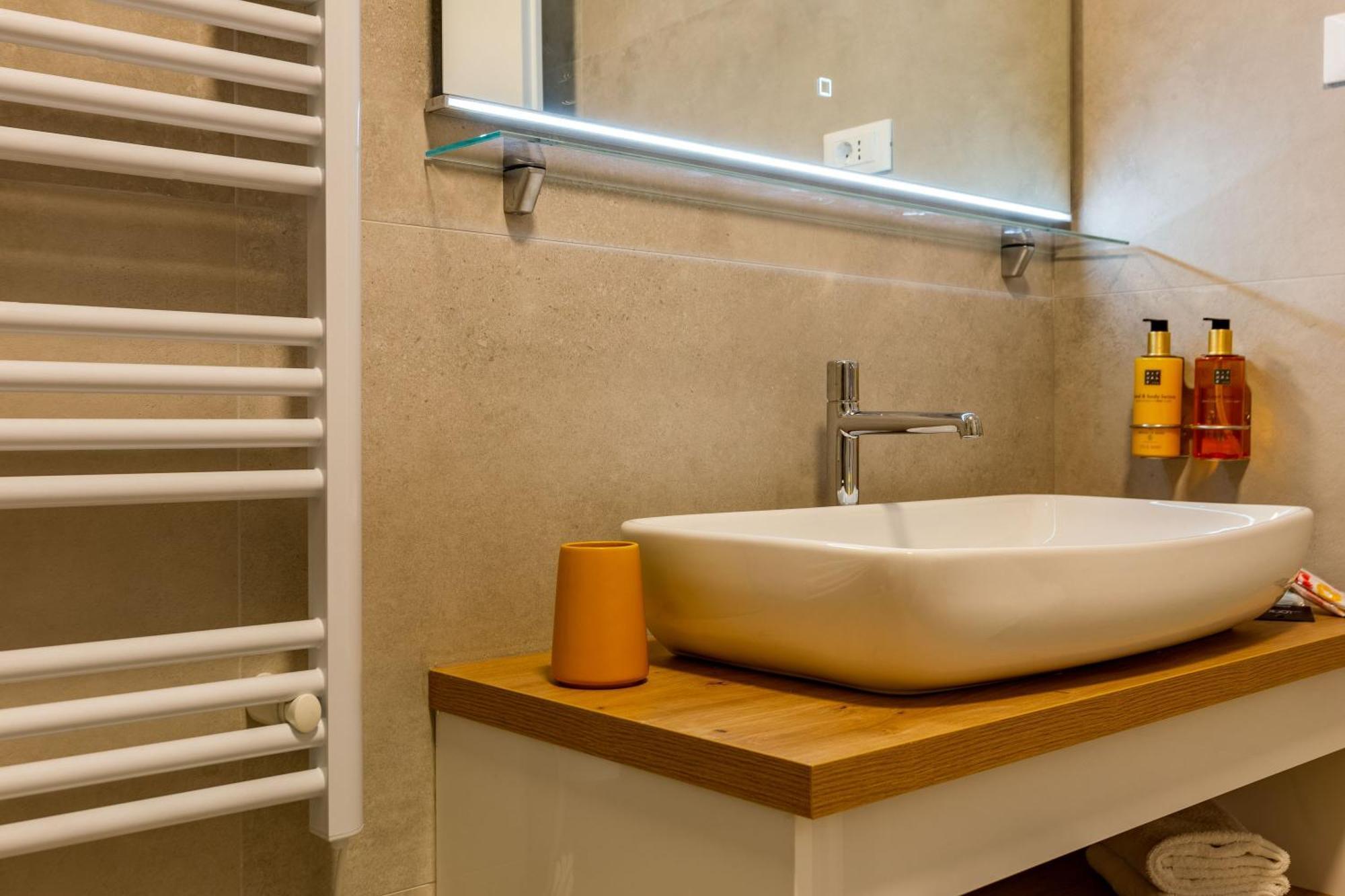 2M Exclusive Rooms Zadar Exteriör bild