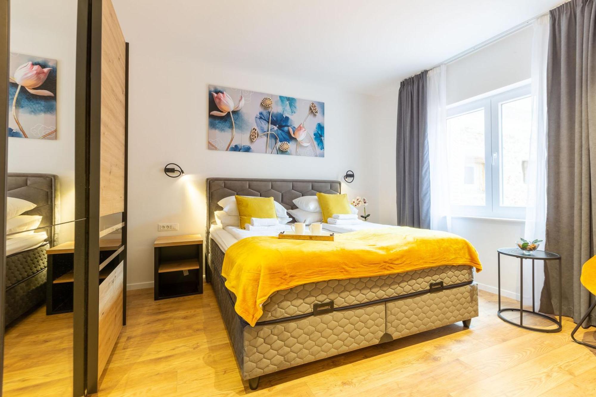 2M Exclusive Rooms Zadar Exteriör bild